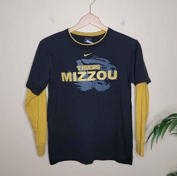 Nike | Mizzou Tigers Layered Look Long Sleeve Tee Boys Large 16/18 - Picture 1 of 4